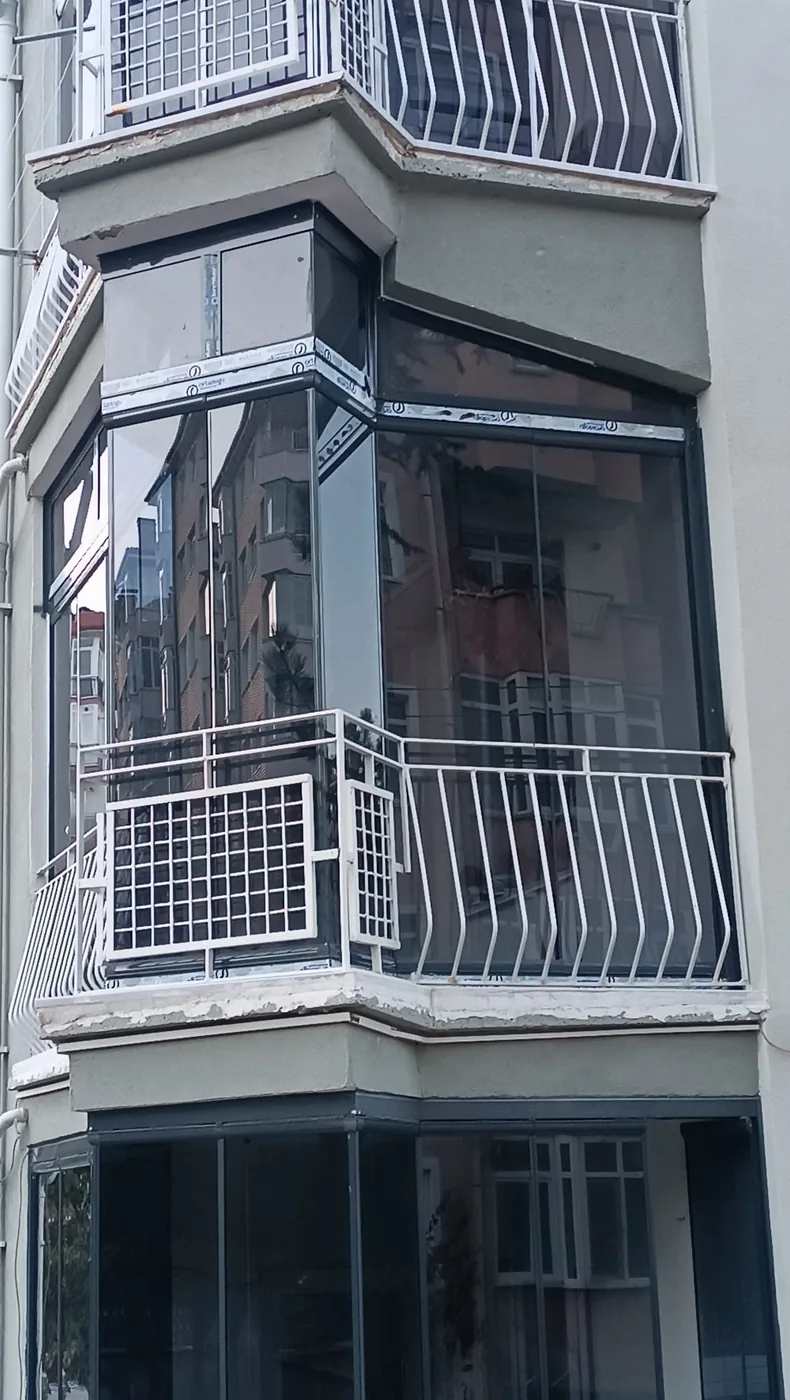 Cam balkon bakımı: ömrünü uzatan 7 alışkanlık